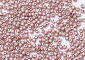 Бисер Япония круглый 11/0 10 г PF0552F гальванизированный, персиковый коралл