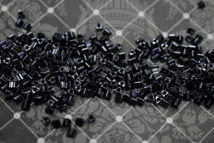 Бисер Япония 11/0 TRIANGLE 5 г 0081