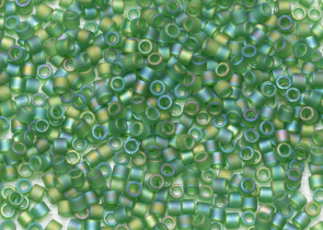 Бисер Япония MIYUKI Delica цилиндр 10/0 5 г DBM-0858 светло-зеленый радужный матовый