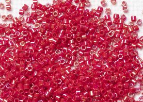 Бисер Япония MIYUKI Delica цилиндр 10/0 5 г DBM-0162 красный непрозрачный радужный